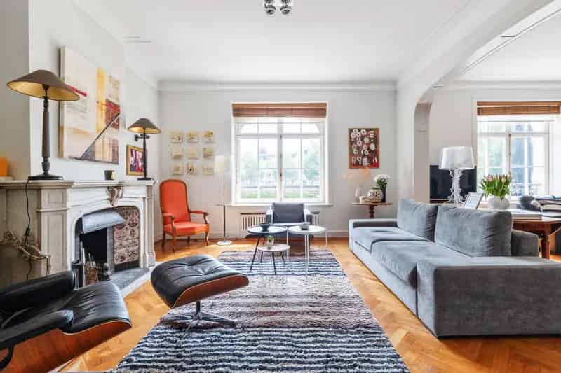 Gelijkvloers Appartement 4 Slpk Etterbeek Jubelpark