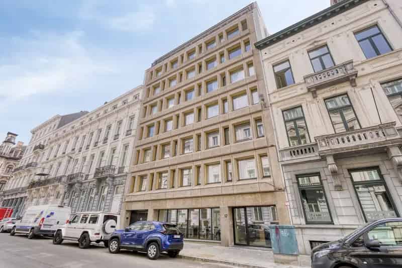 Penthouse te koop met gegarandeerde huurinkomsten