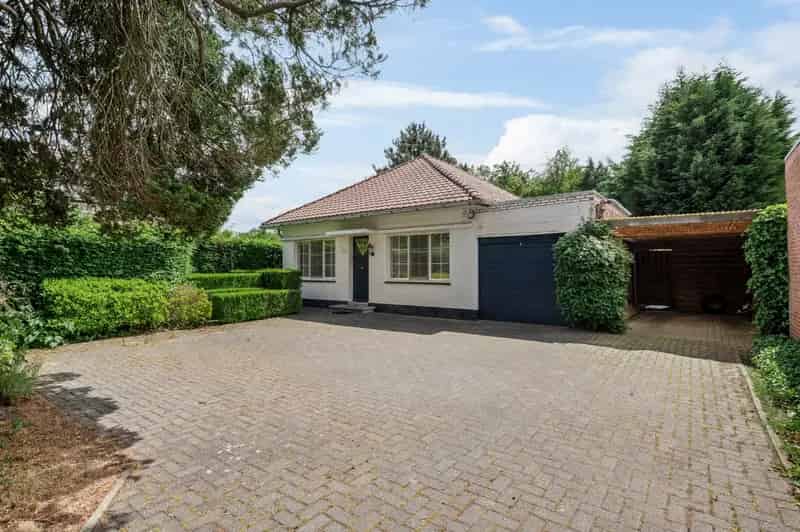 Huis te koop Putte Kapellen 4 slaapkamers tuin dubbele garage