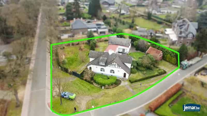Huis te koop: Unieke Cité woning 337m² 5 slaapkamers