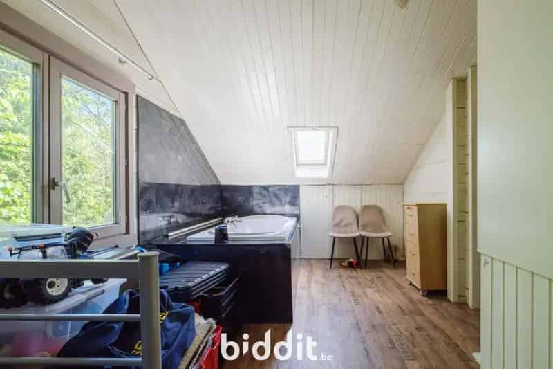 Weekendwoning te renoveren Albertkanaal