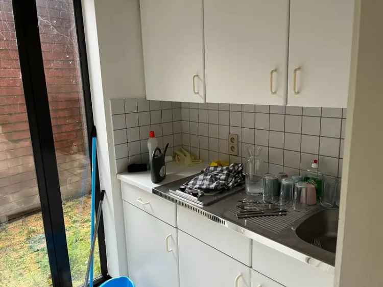 Verhuur bedrijfsvastgoed kantoor 70 m² met terras