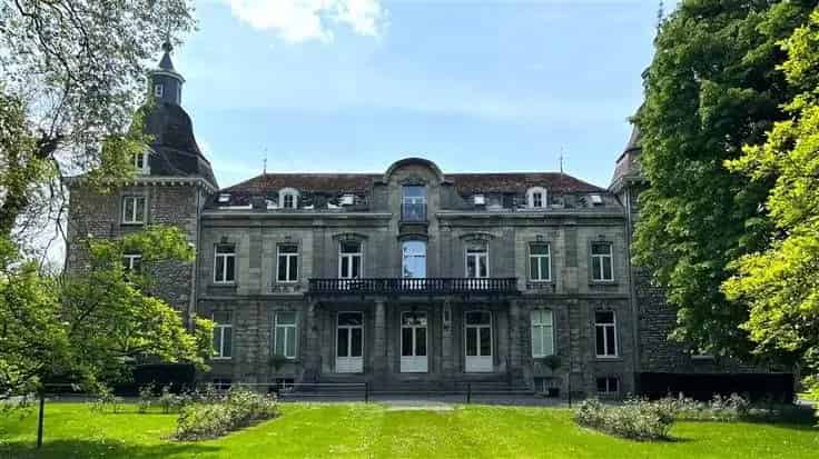 Kasteelappartement 191m2 te koop - Unieke charme en rust