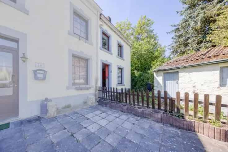 Huis Te Koop: 3 Gevels Te Renoveren Met Tuin