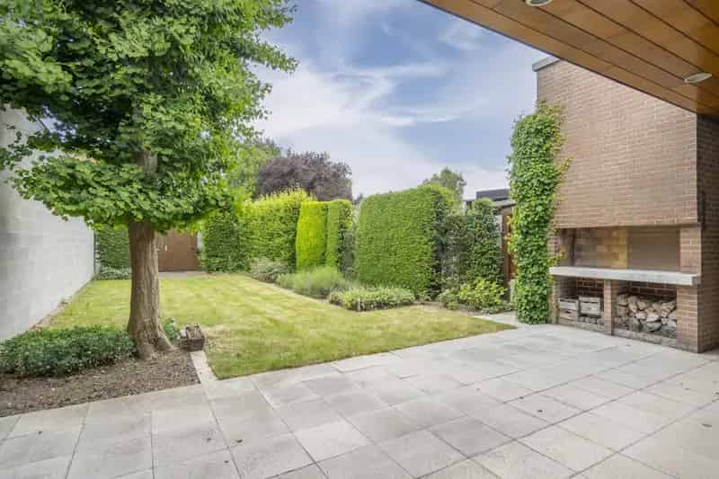 Huis te koop Geluwe: 4 slaapkamers, tuin & garage