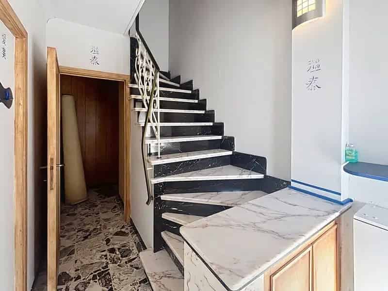 Appartementsgebouw te koop Opwijk