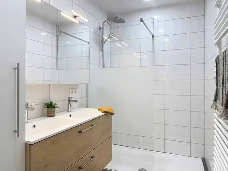 Lichtrijk Appartement Nabij Centrum Te Koop