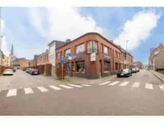Handelspand met Woonst te Huur Herentals