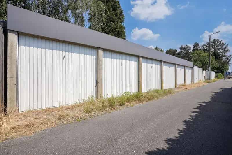 13 Garageboxen te Centrum Londerzeel