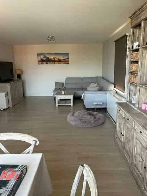Appartement te huur 144m2 3 slaapkamers  garage zuiderterras