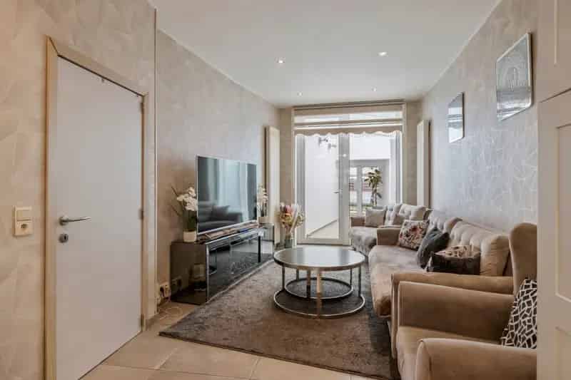 Huis te koop Waasmunster: 135m² karaktervolle woning