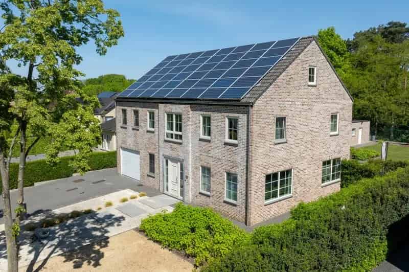 Moderne Villa te Tessenderlo Ham 4 slaapkamers Grote Tuin Nabij Centrum
