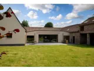 Gerenoveerde hoeve te Moeskroen 488m² 5 slaapkamers