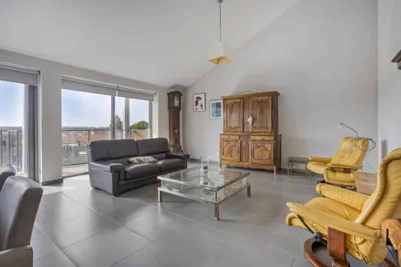 Penthouse te huur Tienen - 3 slaapkamers - ruim terras - garage