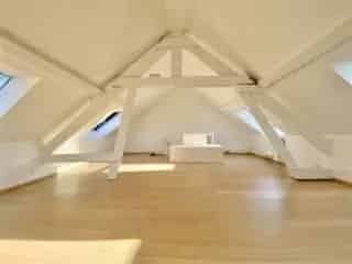 Duplex te Huur Elsene 128m2 - 2 slaapkamers - Nabij Chatelain