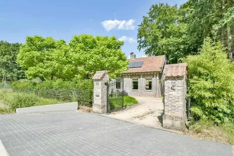 Charmante woning in Oostkamp