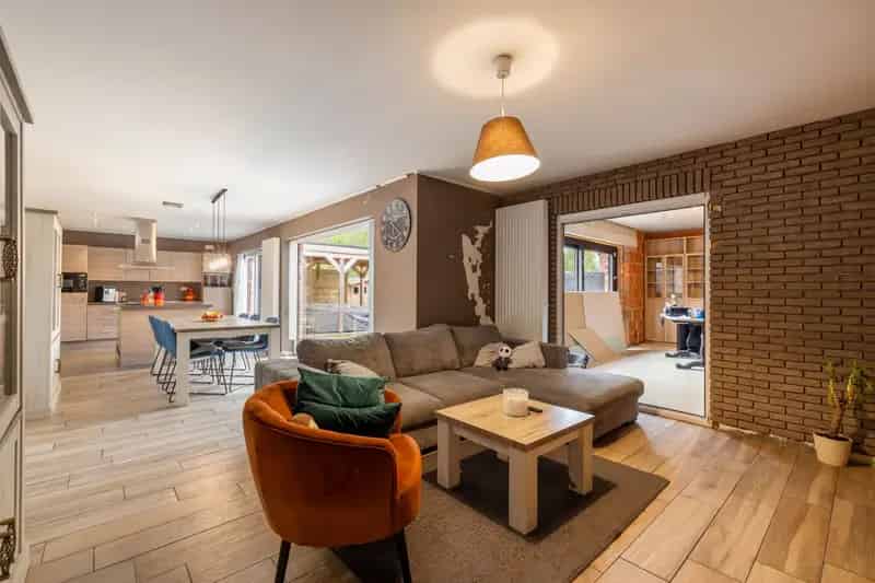 Gerenoveerde woning 4 slaapkamers te Sint Niklaas