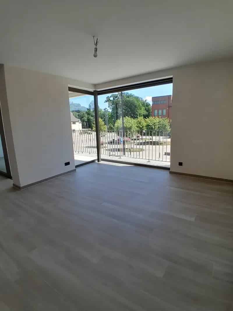 Appartement te Huur Dilsen 2 slaapkamers Terras Parking