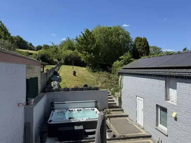 4 Slaapkamer Familiewoning Franiere