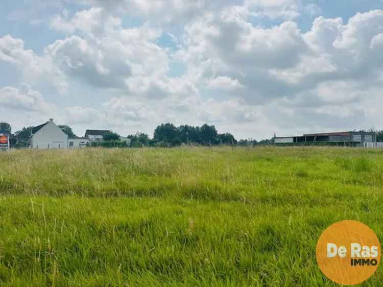 OORDEGEM - Bouwgrond met ideale ligging - open bebouwing