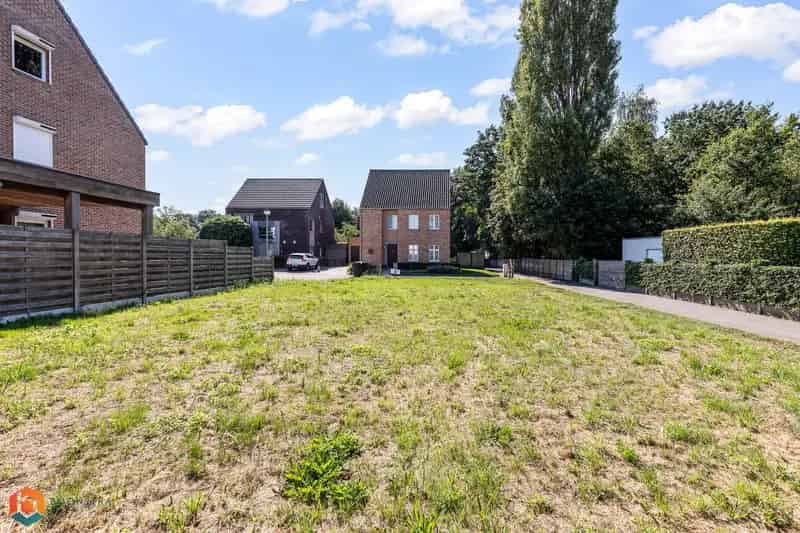 Bouwgrond Westerlo 525m² Open Bebouwing Rustige Straat