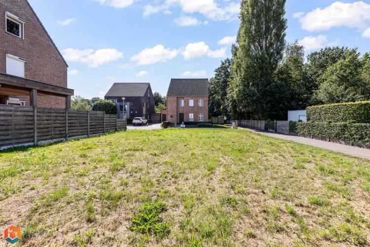 Bouwgrond Westerlo 525m² Open Bebouwing Rustige Straat