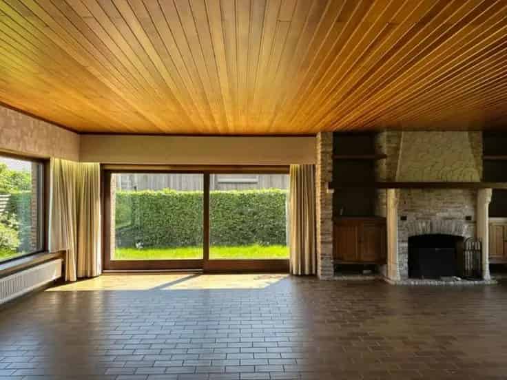 Te renoveren bungalow 2 slaapkamers Sint-Andries