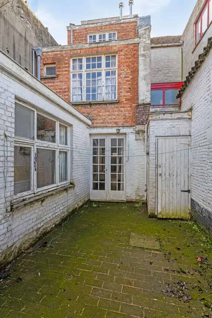 Huis te Koop Brugge: Charmante woning te renoveren