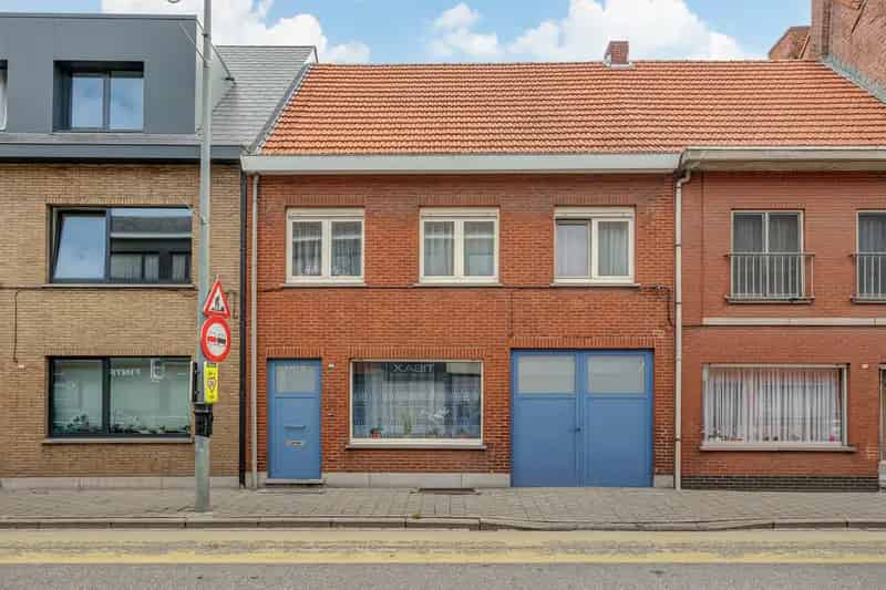 Huis te huur Hoogstraten: 3 slaapkamers, garage en tuin
