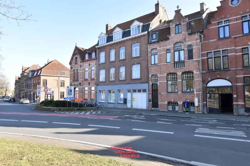 Opbrengsteigendom 4 Appartementen Brugge Garage
