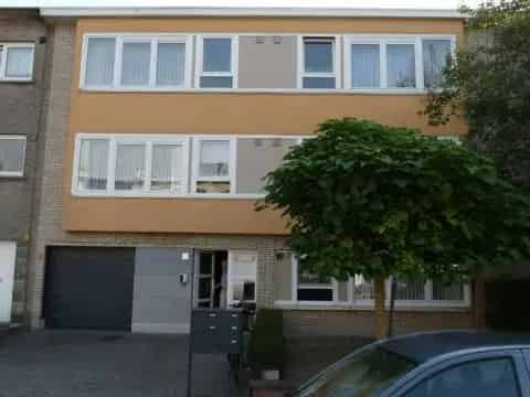 Appartement 2 slaapkamers Pieter Van Isackerlaan