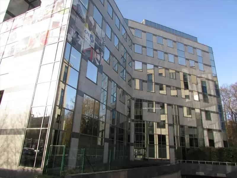 Kantoren te Huur Auderghem 210m²