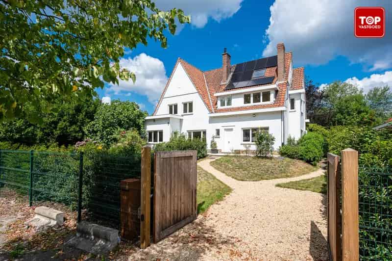 Huis te huur 4 slaapkamers grote tuin Vernieuwd