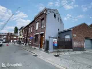Huis te koop Herstal - Grote gezinswoning met garage