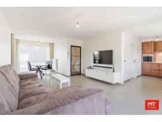 Gerenoveerde Halfopen Woning te Koop 3 slaapkamers
