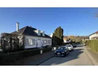 Villa te koop Sint-Genesius-Rode 4 slaapkamers grote tuin