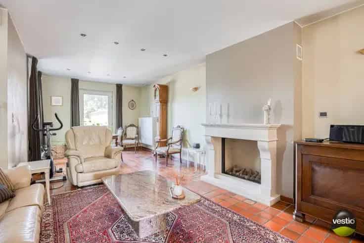 Huis Te Koop Bilzen Maastricht 5 Slaapkamers 3 Appartementen