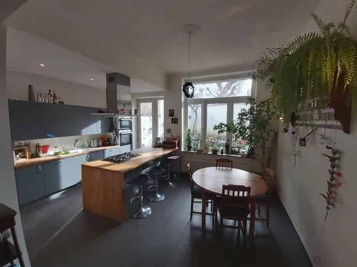 Duplex te Koop Brussel 120m2 Tuin Nabij Winkels