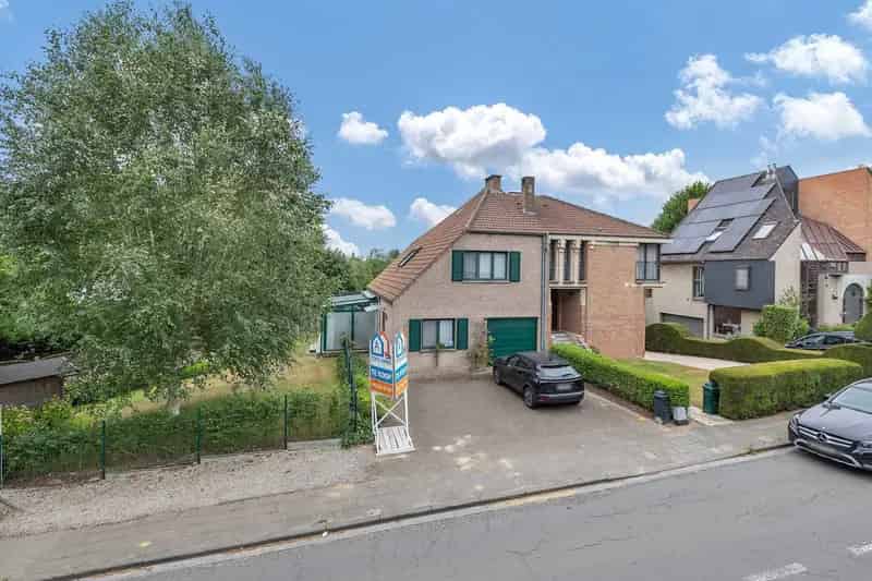 Huis te huur Dilbeek 3 slaapkamers nabij Brussel