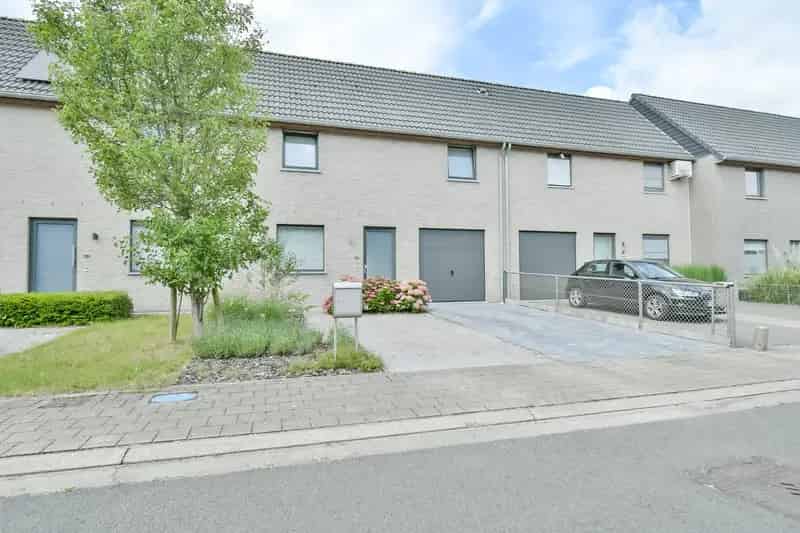 Huis te huur Roeselare: 3 slaapkamers, energiezuinig
