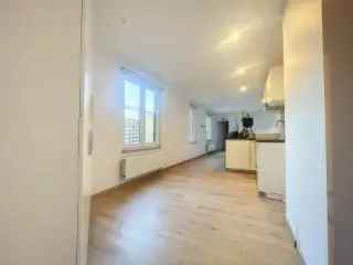 Appartement te huur Doornik Centrum - 2 slaapkamers - Garage