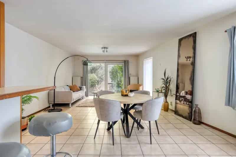 Huis te koop Mechelen: Charmante stadswoning met tuin en garage