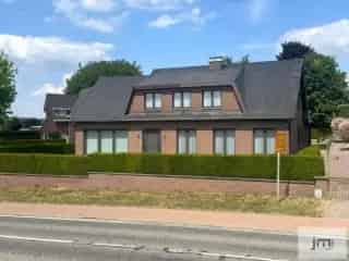 Huis te koop Borgloon 4 slaapkamers dubbele garage