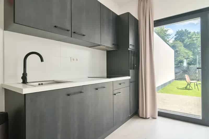 Gelijkvloers Studio te Leuven nabij Philipssite