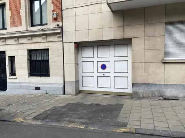 Overdekte Parking te Huur Ixelles Tenbosch