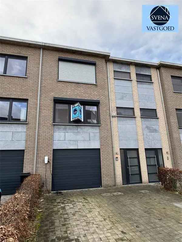 Ruime woning 4 slaapkamers garage