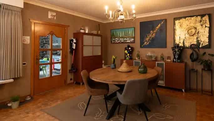Gelijkvloers Appartement 3 Slaapkamers Oostende Rustige Wijk