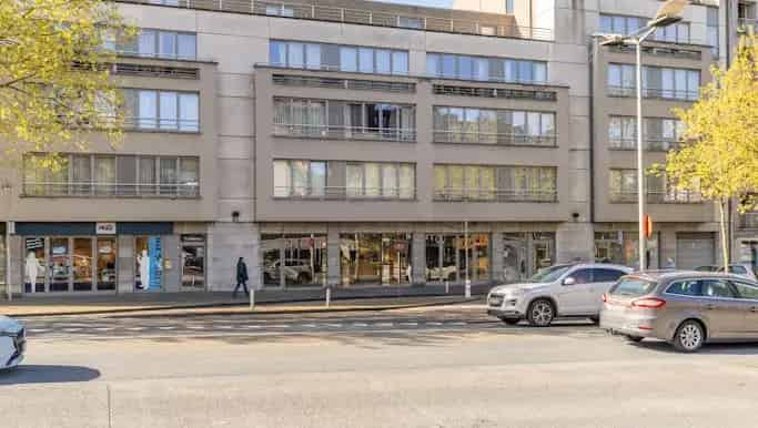 Handelspand te Huur Genk Europalaan 500m²