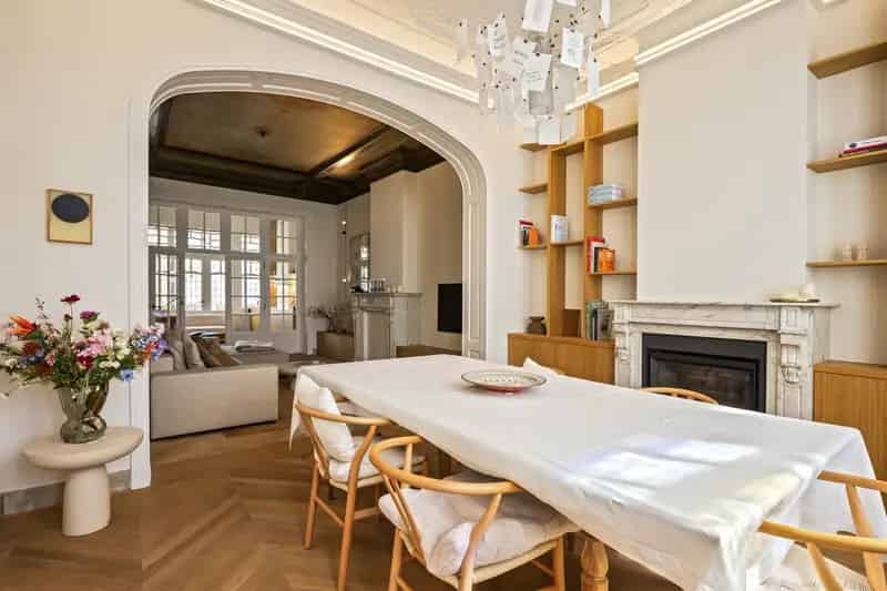 Herenwoning Ronse Centrum: Luxe, Tuin & Zwemvijver