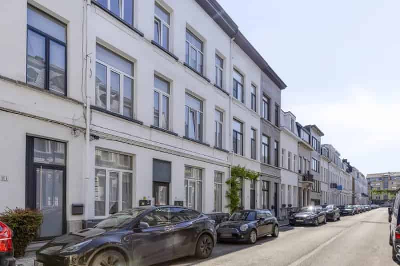 Appartement te huur: 1 slaapkamer, startersappartement